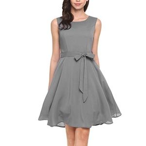 Chiffon sleveless DRESS Grey color Small with belt